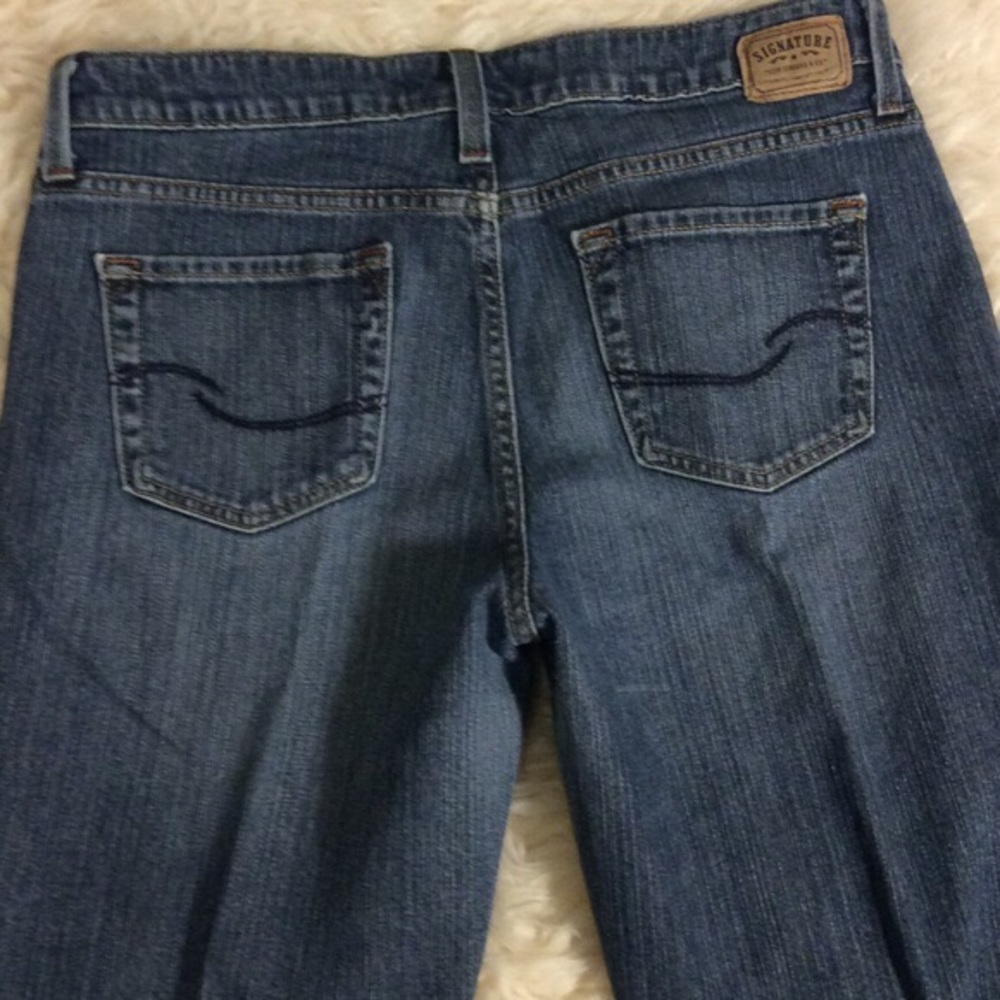 🌻• Levi’s Low Rise Jeans •🌻 - Picture 5 of 8
